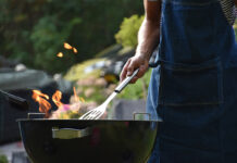 Summer Party Checklist: grill vs smoker